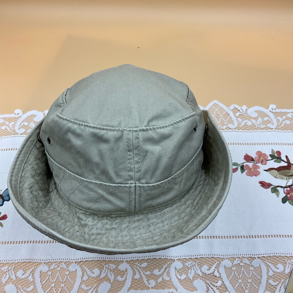 Coolibar Beige And Dark Blue Reversible Sun Hat